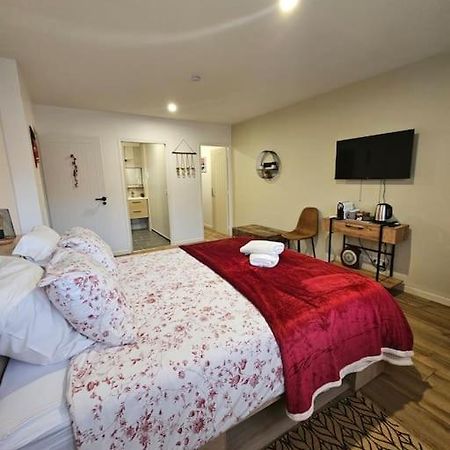 Chambre D'Hote Aphrodite Sainte-Geneviève-des-Bois Zewnętrze zdjęcie